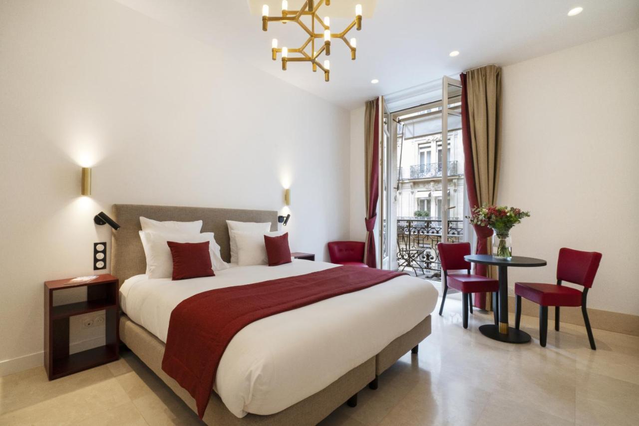 Vestay Montaigne Paris Exteriör bild